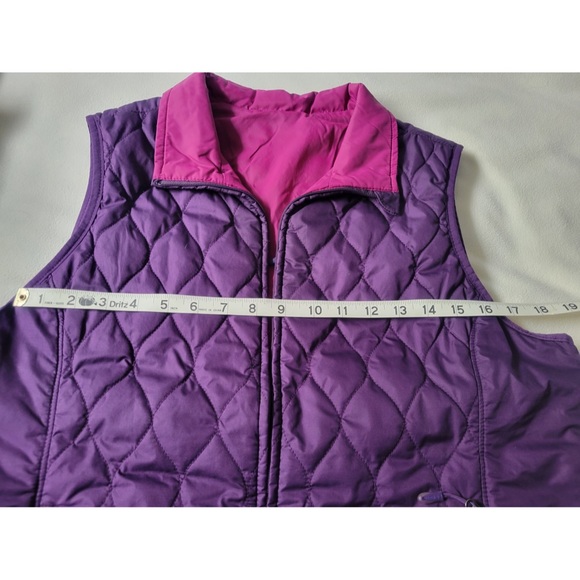 L.L.Bean reversible insulated vest — Great con! - Picture 4 of 7